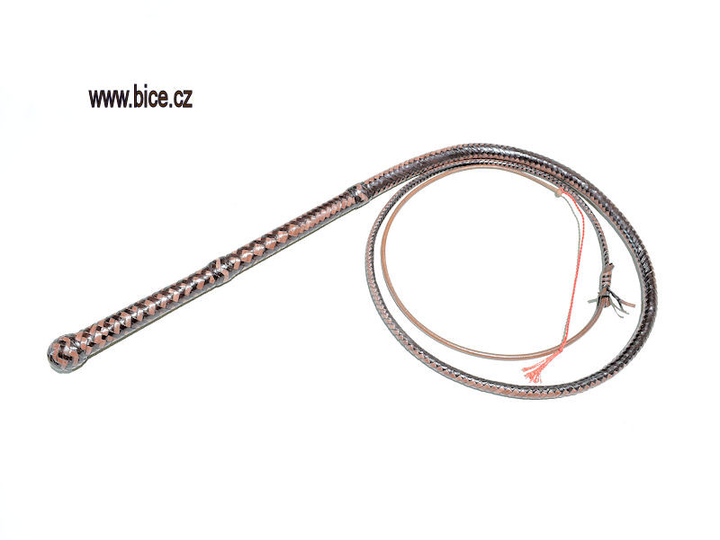 16TRK - trikový bič z klokaní kůže